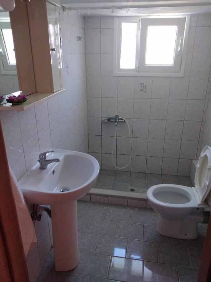Apartment Kimi Apartments