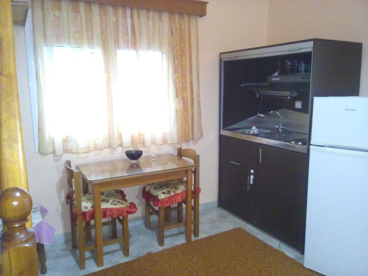 Kimi Apartments