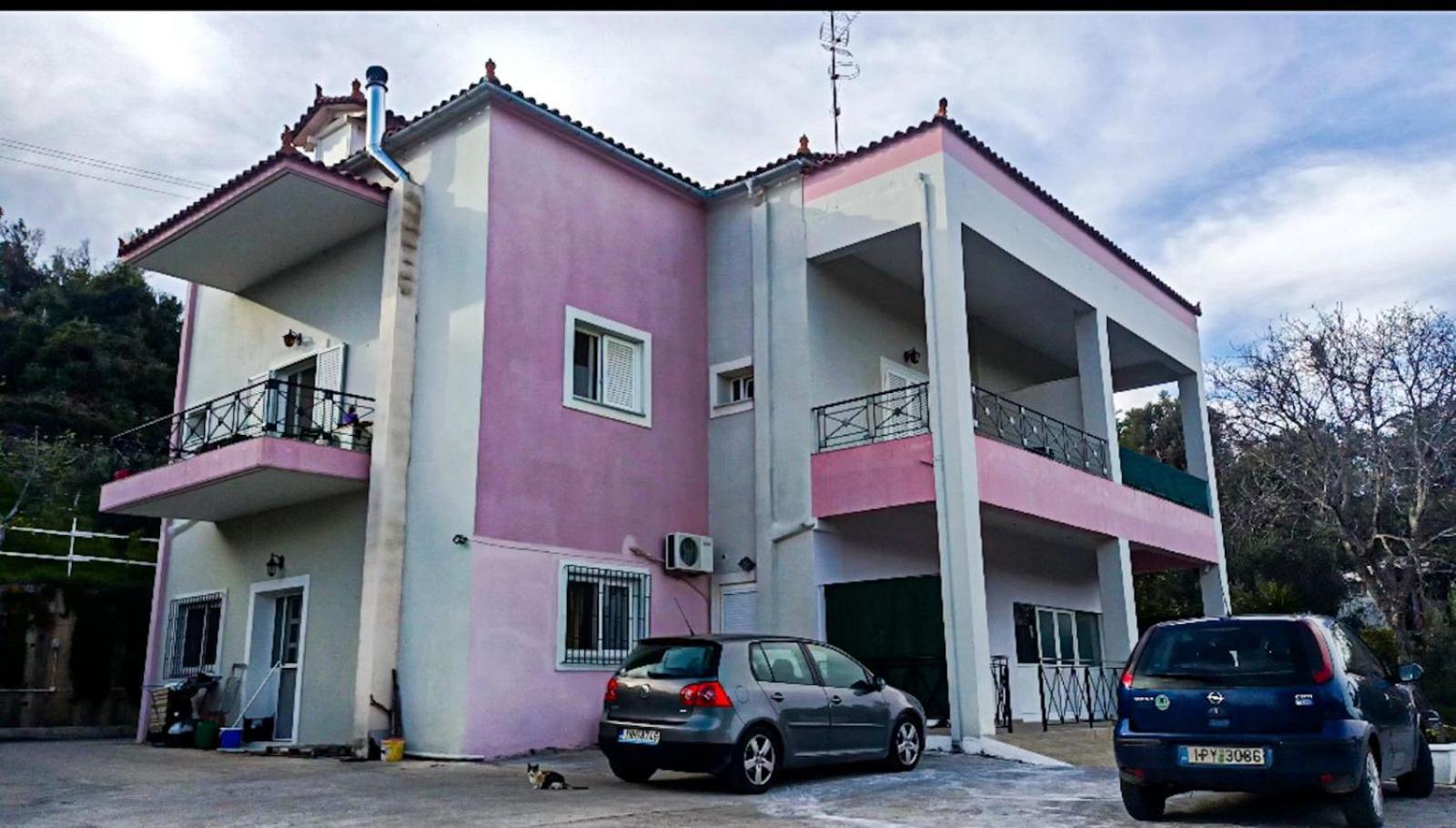 Apartment Kimi Apartments