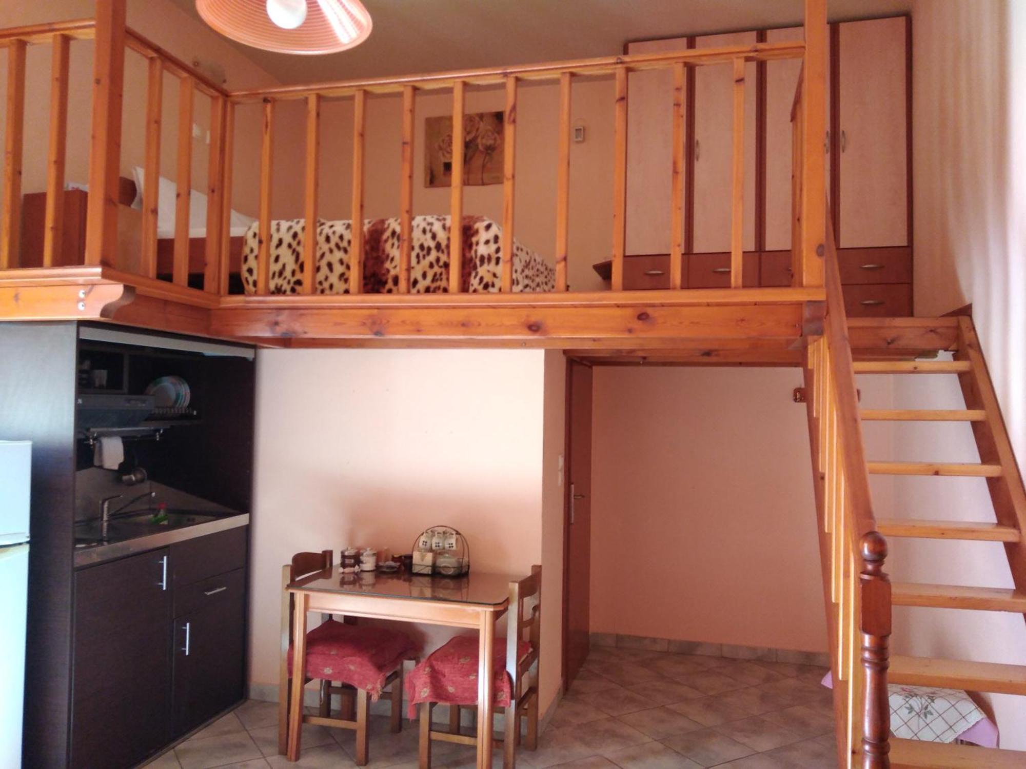 Kimi Apartments